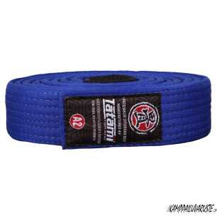 Tatami BJJ Belt - Blå till ett lågt pris TJJS Kamppailuvaruste Oy snabb leverans