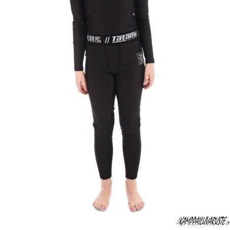 Tatami ® ESSENTIALS Kids BLACK NOVA Spats edulliseen hintaan TJJS Kamppailuvaruste Oy nopea toimitus