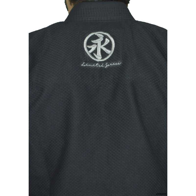 Keiko Raca BJJ kimono Limited edition - Svart till ett lågt pris TJJS Kamppailuvaruste Oy snabb leverans
