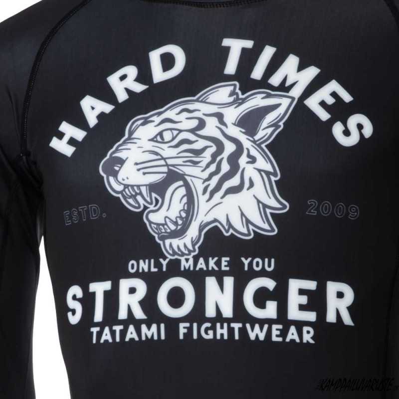 Tatami Hard Times Eco Tech Recycled rash guard - Pitkähihainen edulliseen hintaan TJJS Kamppailuvaruste Oy nopea toimitus Tatami Hard Times Eco Tech Recycled rash guard - Pitkähihainen edulliseen hintaan TJJS Kamppailuvaruste Oy nopea toimitus