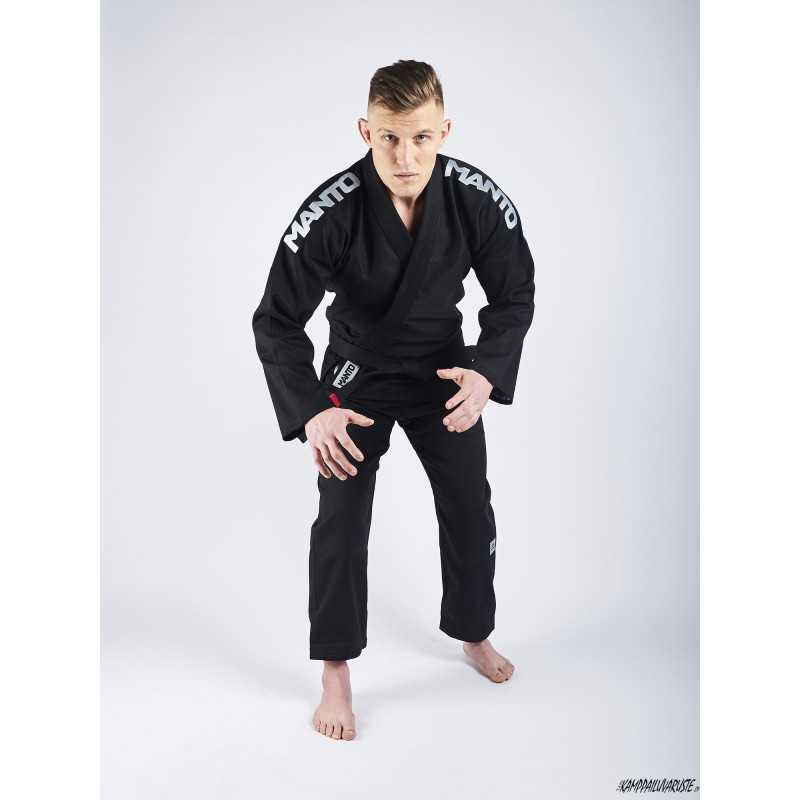 MANTO "X4" BJJ GI - Svart till ett lågt pris TJJS Kamppailuvaruste Oy snabb leverans