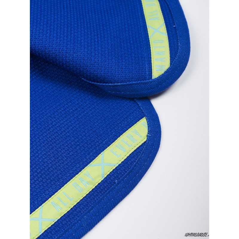 MANTO "X4" BJJ GI Blå till ett lågt pris TJJS Kamppailuvaruste Oy snabb leverans MANTO "X4" BJJ GI Blå till ett lågt pris TJJS Kamppailuvaruste Oy snabb leverans