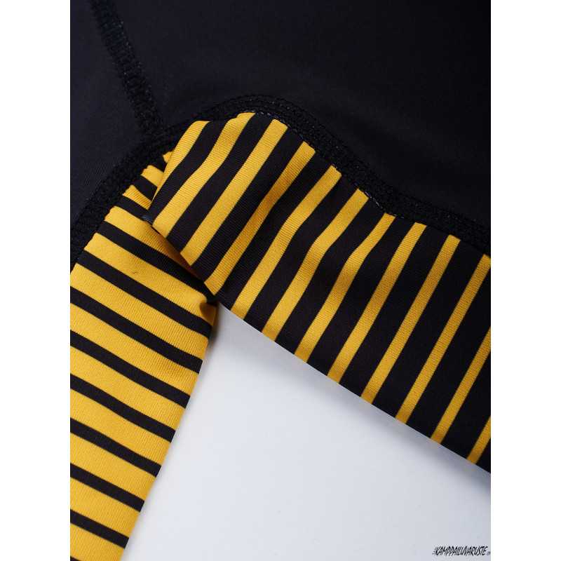 Manto rash guard STRIPE 2.0 Black - Short sleeve at a low price TJJS Kamppailuvaruste Oy fast delivery