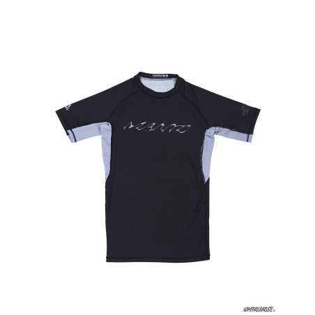 Manto rash guard METAL musta lyhythihainen edulliseen hintaan TJJS Kamppailuvaruste Oy nopea toimitus
