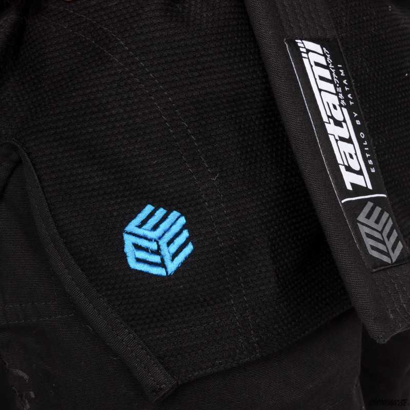 Ladies Estilo Black Label Gi – Blå På Svart till ett lågt pris TJJS Kamppailuvaruste Oy snabb leverans