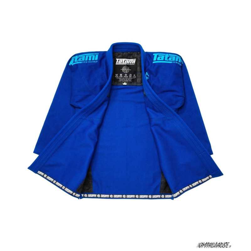 Tatami Estilo Black Label Gi – Blå på Blå till ett lågt pris TJJS Kamppailuvaruste Oy snabb leverans