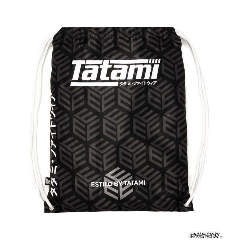 Tatami Estilo Black Label Gi – Svart På Svart till ett lågt pris TJJS Kamppailuvaruste Oy snabb leverans Tatami Estilo Black Label Gi – Svart På Svart till ett lågt pris TJJS Kamppailuvaruste Oy snabb leverans