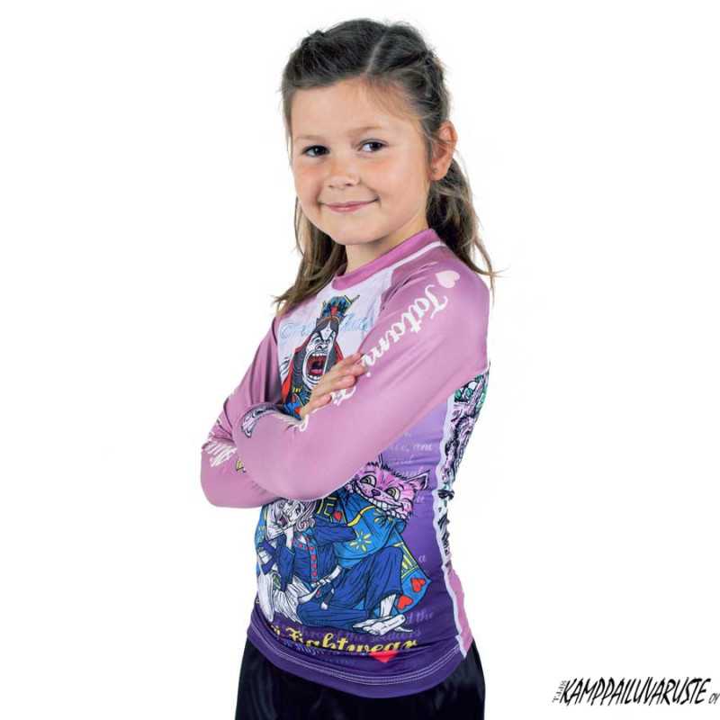 Tatami Kids Alice in Jiu-Jitsu Land Rash Guard - Pitkähihainen edulliseen hintaan TJJS Kamppailuvaruste Oy nopea toimitus