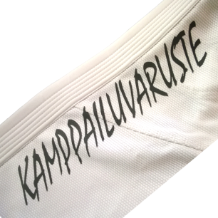 Thermo transfer klistermärke - svart "Kamppailuvaruste - logotext"