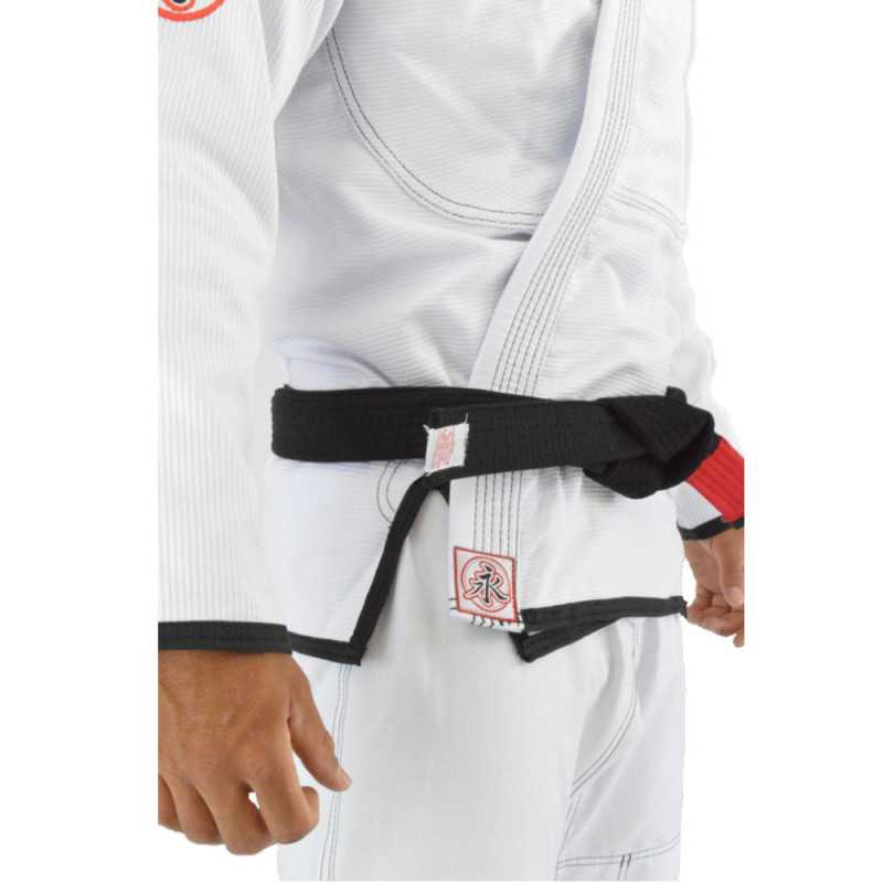 Keiko Raca BJJ Kimono Takki Slim Fit - Valkoinen edulliseen hintaan TJJS Kamppailuvaruste Oy nopea toimitus