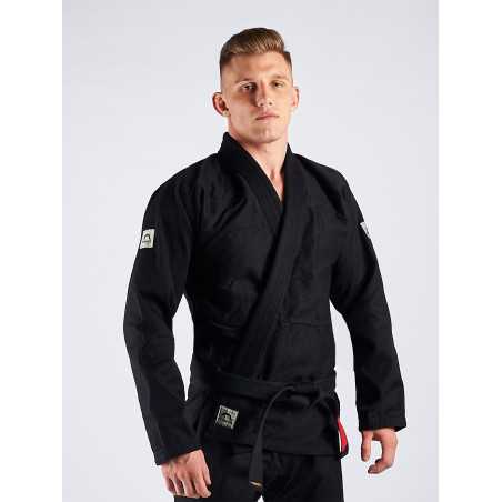 Manto "BASE 2.0" BJJ GI Musta edulliseen hintaan TJJS Kamppailuvaruste Oy nopea toimitus
