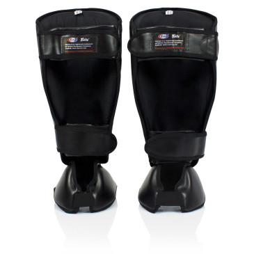 TJJS Kamppailuvaruste Oy|Shin Protector Fairtex SP7 Perfect Twis-Ter|€115.00