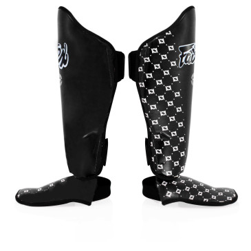 TJJS Kamppailuvaruste Oy|Säärisuojat Fairtex SP5 - Competition|110,00 €