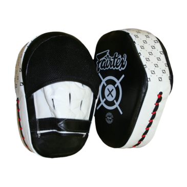 TJJS Kamppailuvaruste Oy|Fairtex FMV11 Aero Focus Mitt|€139.50