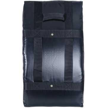 TJJS Kamppailuvaruste Oy|KWON Curved mitzi black 73 x 38 x 13 cm|€59.90