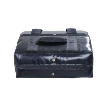 TJJS Kamppailuvaruste Oy|KWON Curved mitzi black 73 x 38 x 13 cm|€59.90