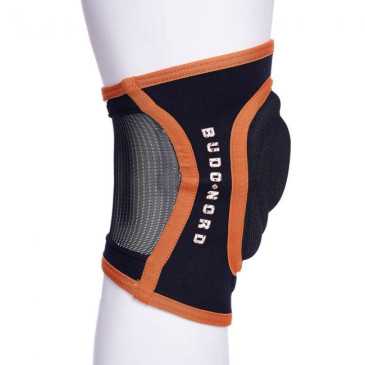 Budo - NordTJJS Kamppailuvaruste Oy|Budo-Nord knäskydd Svart/Orange|30,00 €|