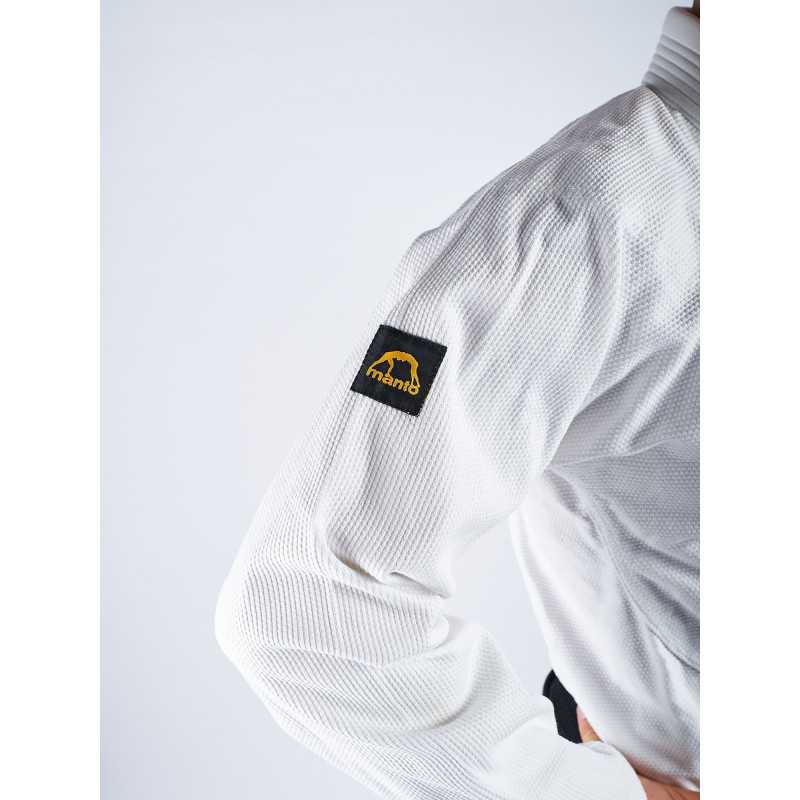 Manto "BASE 2.0" BJJ GI Valkoinen edulliseen hintaan TJJS Kamppailuvaruste Oy nopea toimitus Manto "BASE 2.0" BJJ GI Valkoinen edulliseen hintaan TJJS Kamppailuvaruste Oy nopea toimitus
