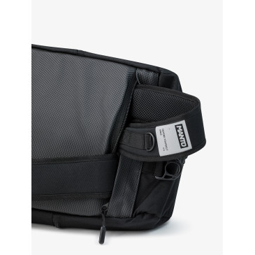 MANTO sports bag BLACKOUT at a low price TJJS Kamppailuvaruste Oy fast delivery